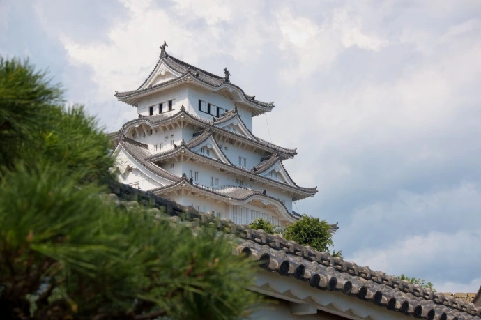 himeji castle tengo